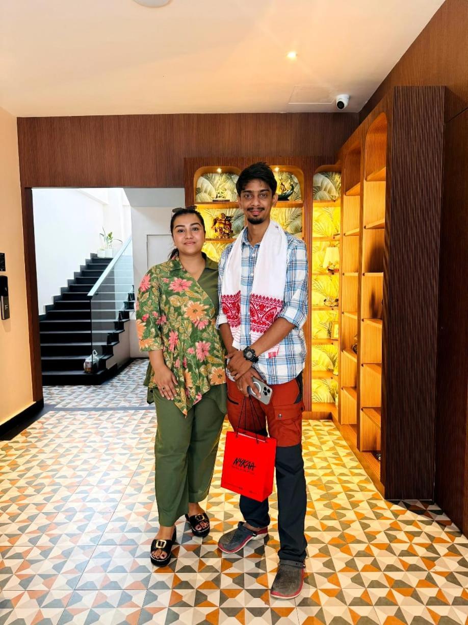 The Dibrugarh Address Hotel Luaran gambar